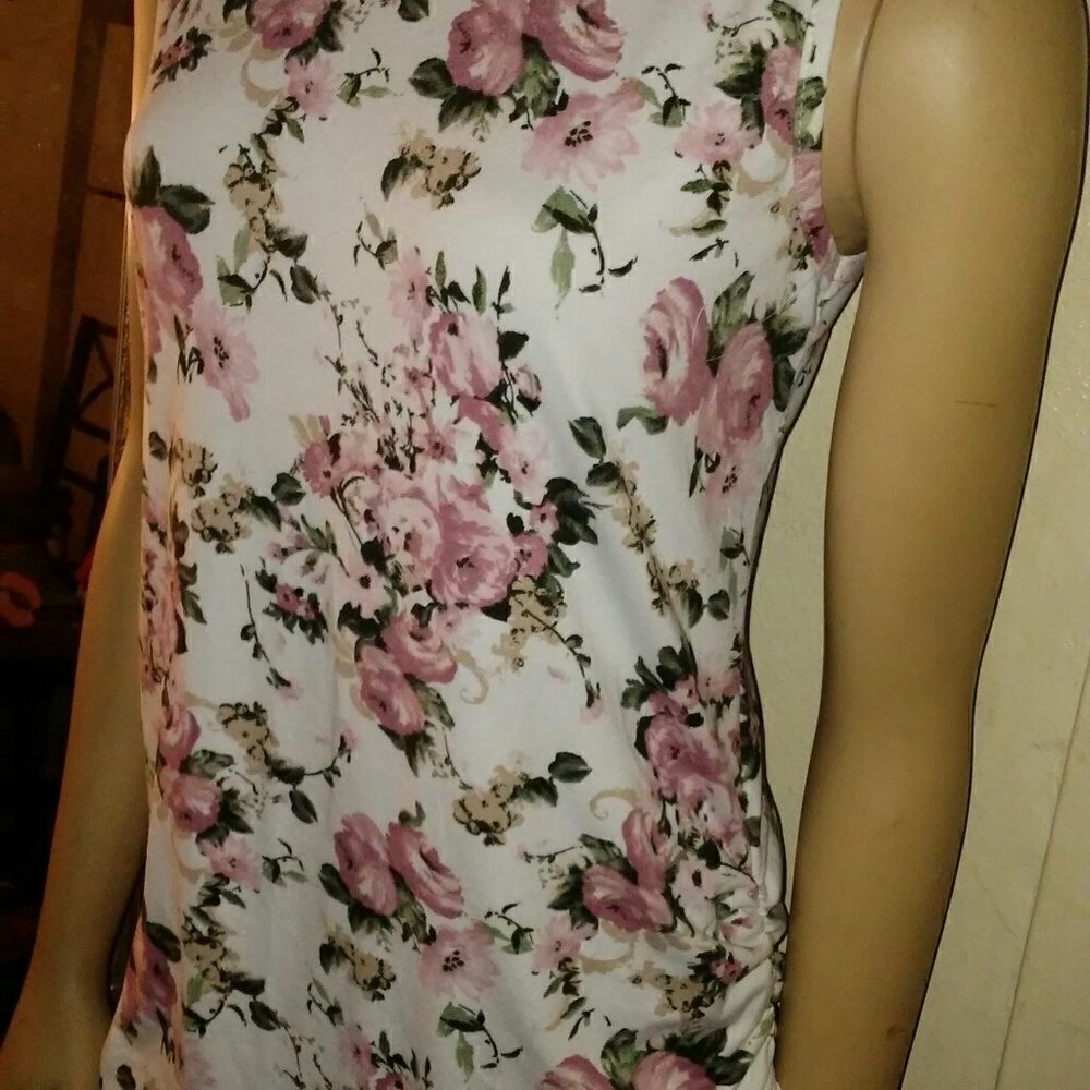due time maternity sleeveless floral print, size M